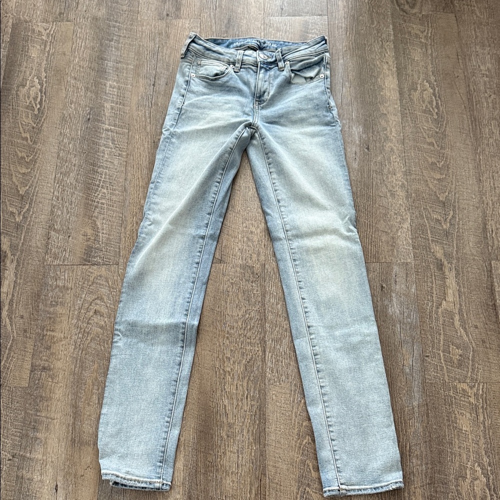 American Eagle Outfitters Stretchy Light Blue Skinny Jeans